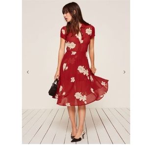 The Reformation Leigh Dress in Valencia, M